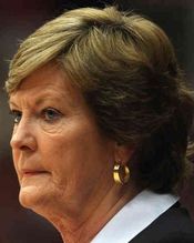 Author Pat Summitt biography and book list