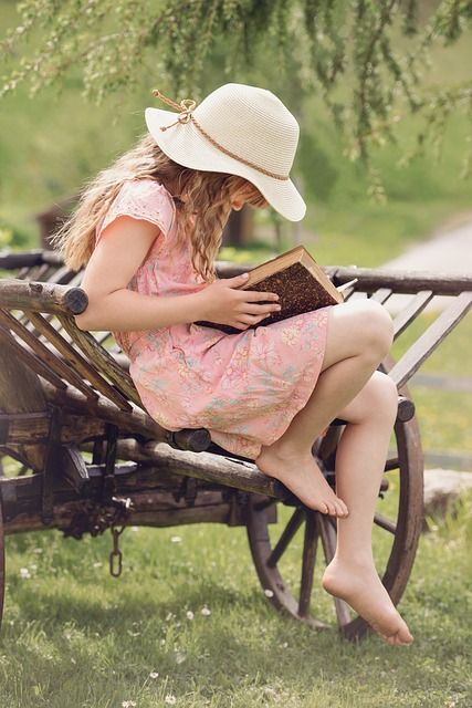 Girl Reading