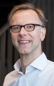Olav Velthuis