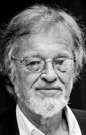 Bernard Cornwell
