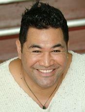 Esera Tuaolo