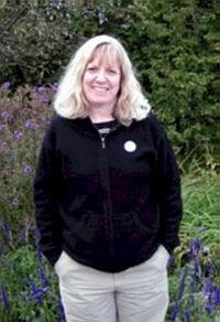 Earlene Fowler