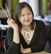 Jennifer 8 Lee