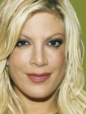 Tori Spelling