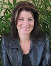 Juliana Stone