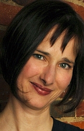 Pamela Callow