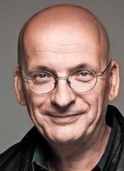 Author Roddy Doyle biography and book list