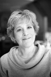 Jane Leavy