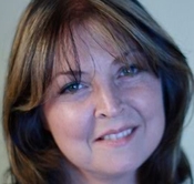 Rahna Reiko Rizzuto