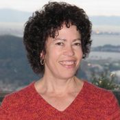 Annette Fuentes