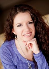Lindsey R. Loucks