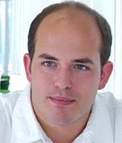 Brian Stelter