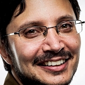 Dave Itzkoff