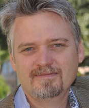Chris Tomlinson