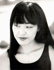 Bae Suah