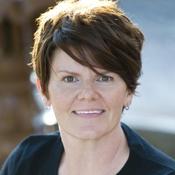 Tracy Ewens