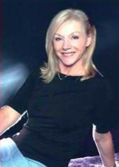 Annie Groves