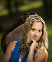Cari Lynn Webb
