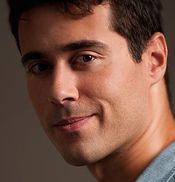 Eric Kahn Gale