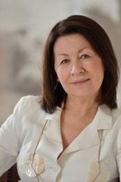 Maureen Lindley