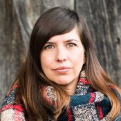 Laurie Petrou