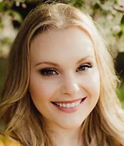 Greta Kelly