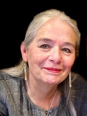 Rosalind Stopps