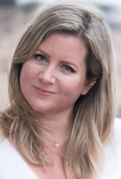 Lizzie Pook