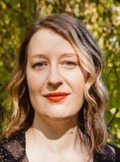 Julia Bartz