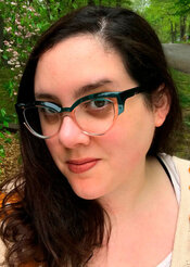 Ren DeStefano