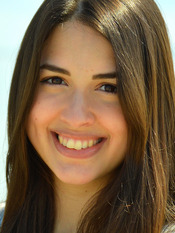 Paula Ottoni