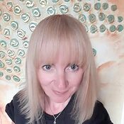Siobhan Curham