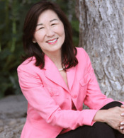 Rosa Kwon Easton