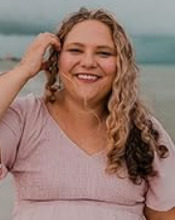 Kelsie Stelting