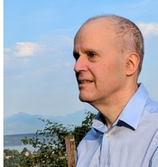Larry Zuckerman