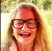 Elaine Hume Peake