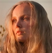 Lottie Bourne