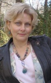 Gwen Hunter