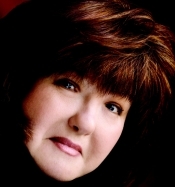 Author Karen Rose biography and book list