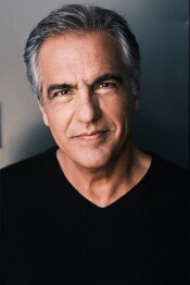 Kam Majd