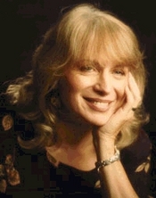 Maggie MacKeever