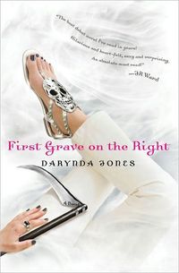 First Grave On The Right by Darynda Jones