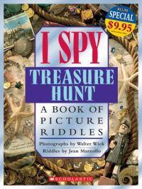 I Spy: Treasure Hunt by Jean Marzollo