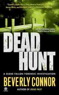 Dead Hunt by Beverly Connor