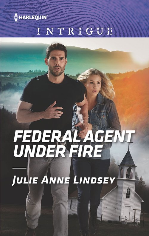 Federal Agent Under Fire by Julie Anne Lindsey