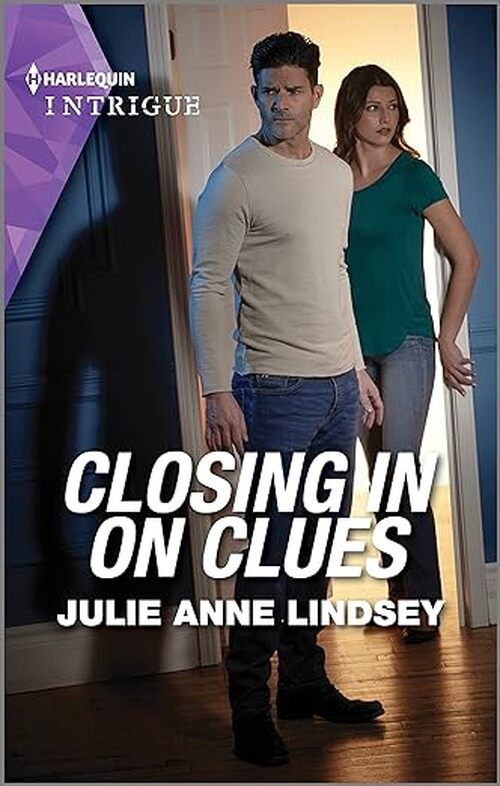 Closing In On Clues by Julie Anne Lindsey