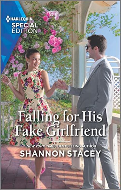 Falling for His Fake Girlfriend by Shannon Stacey