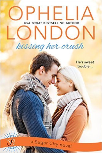 Kissing Her Crush by Ophelia London